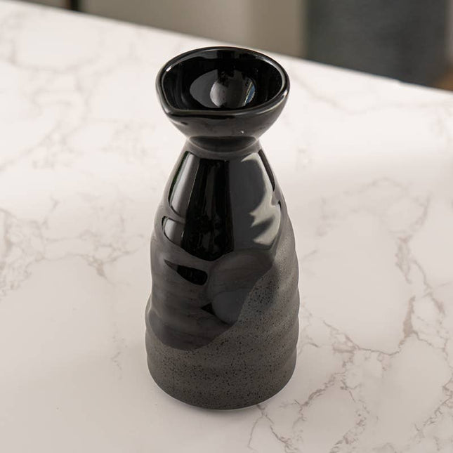 Sake Bottle in Matte and Gloss Black