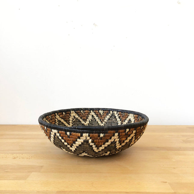 Zulu Bowl 11- 13" (Assorted)