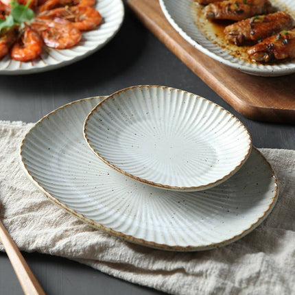 Gohobi Handmade Ceramic Japanese Style Oval Plate: Small
