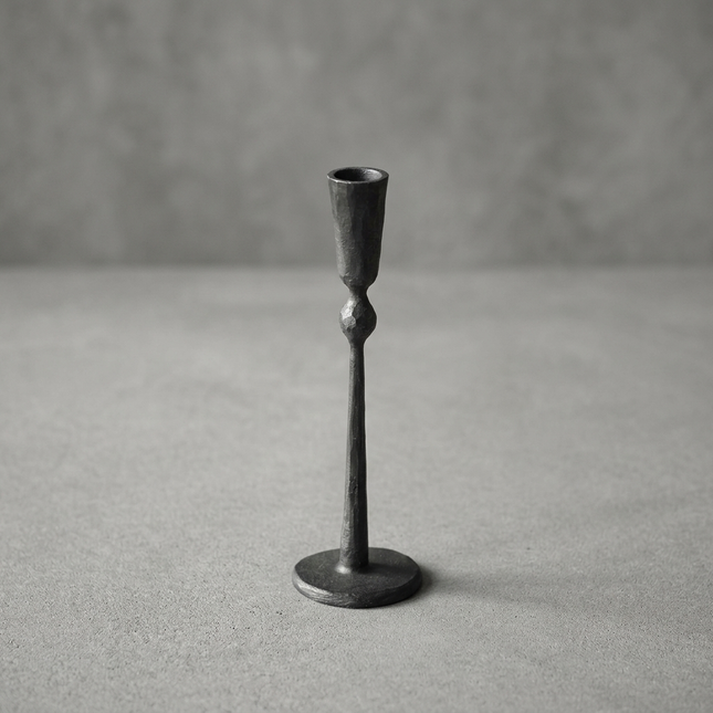 Boule iron candle holder, medium