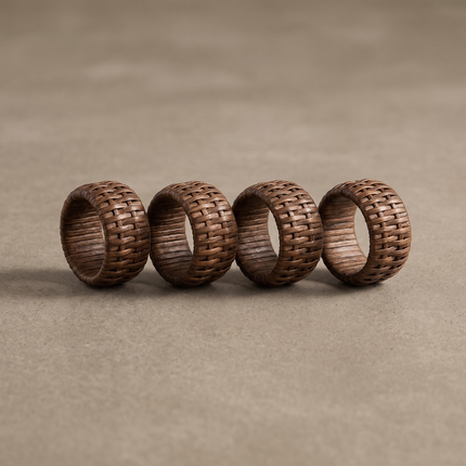 Rattan napkin ring, brown